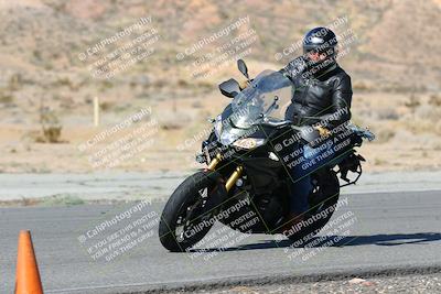 media/Feb-05-2023-Classic Track Day (Sun) [[c35aca4a42]]/lunch laps/